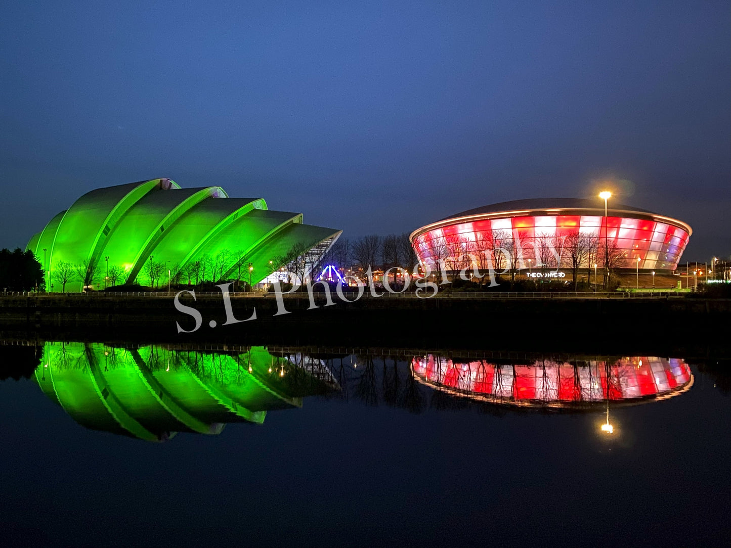 Glasgow SEC Armadillo & Hydro At Night - Print