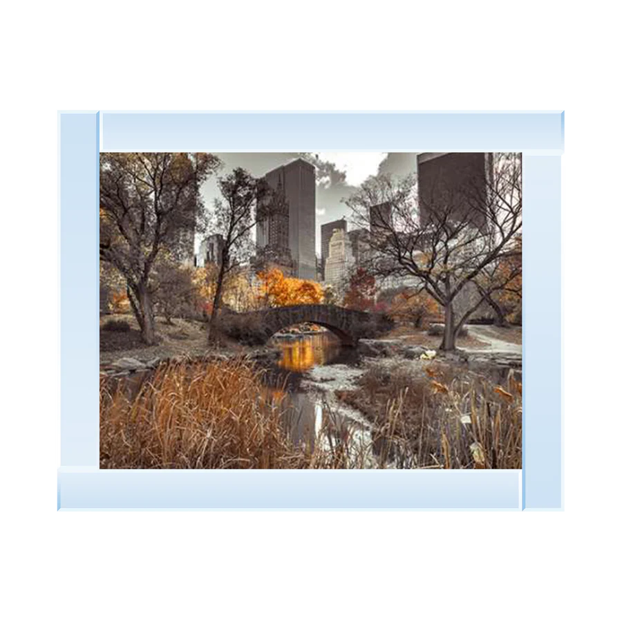 New York Gapstow Bridge In Autumn - Framed Picture