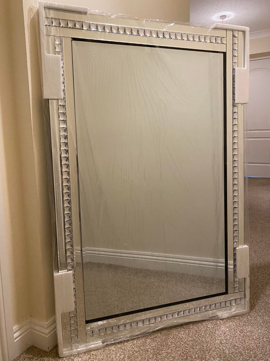 Crystal Edge - Bevelled Mirror (120 x 80cm)