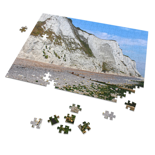 Jigsaw puzzle of a coastal landscape with cliffs and sea.